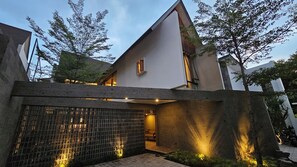 Front of property - Pulang Villas Pererenan by Nakula (Canggu)