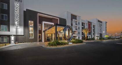 Otonomus Hotel - Las Vegas