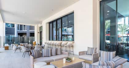 Otonomus Hotel - Las Vegas