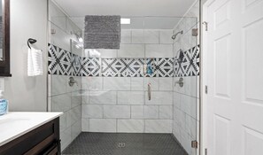 Shower, towels, soap, shampoo