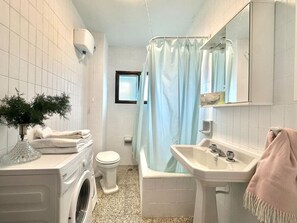 風筒、提供毛巾