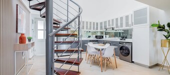 w*|  Elegant 3BR with Modern Terrace in Panama