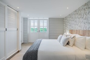 3 sovrum, skrivbord, wi-fi och sängkläder