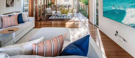 Fernseher, Arbeitsbereiche