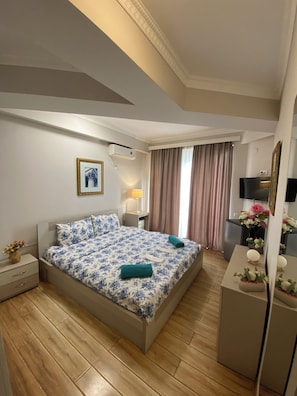 Chambre Double Classique, 1 chambre, vue ville | Literie de qualité supérieure, décoration personnalisée