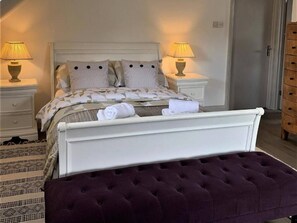 Coffres-forts dans les chambres, Wi-Fi gratuit, draps fournis