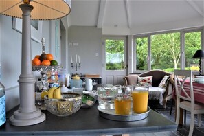 Dining - Brookfields (Bodmin)