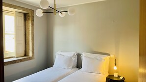 2 slaapkamers, een strijkplank/strijkijzer, gratis wifi, beddengoed