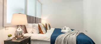 Bright City-Centre Studio with Comfort & Style