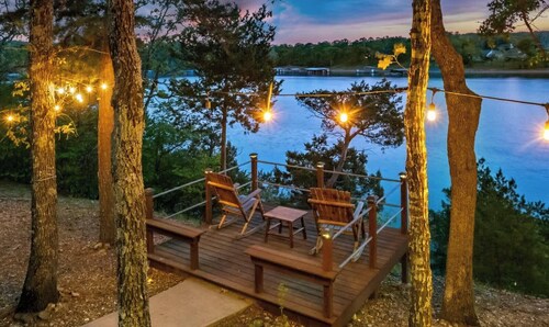 The Waters Edge Oasis at Table Rock Lake
