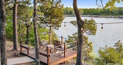The Waters Edge Oasis at Table Rock Lake