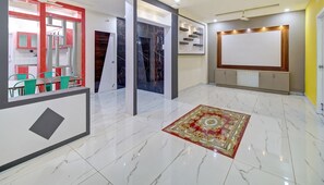 Lobby - OYO RSL GUEST HOUSE (Guntur)