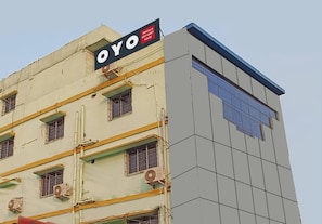Exterior - Super OYO Flagship Prafulla Devi Guest (Barasat)