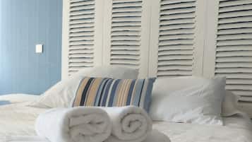 Superior Triple Room | Individually decorated, free WiFi, bed sheets