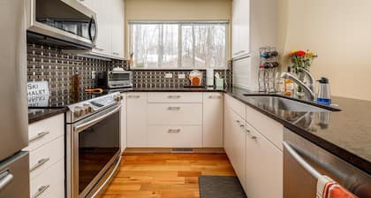Sugarloaf Chalet 3BDR Loft 2510