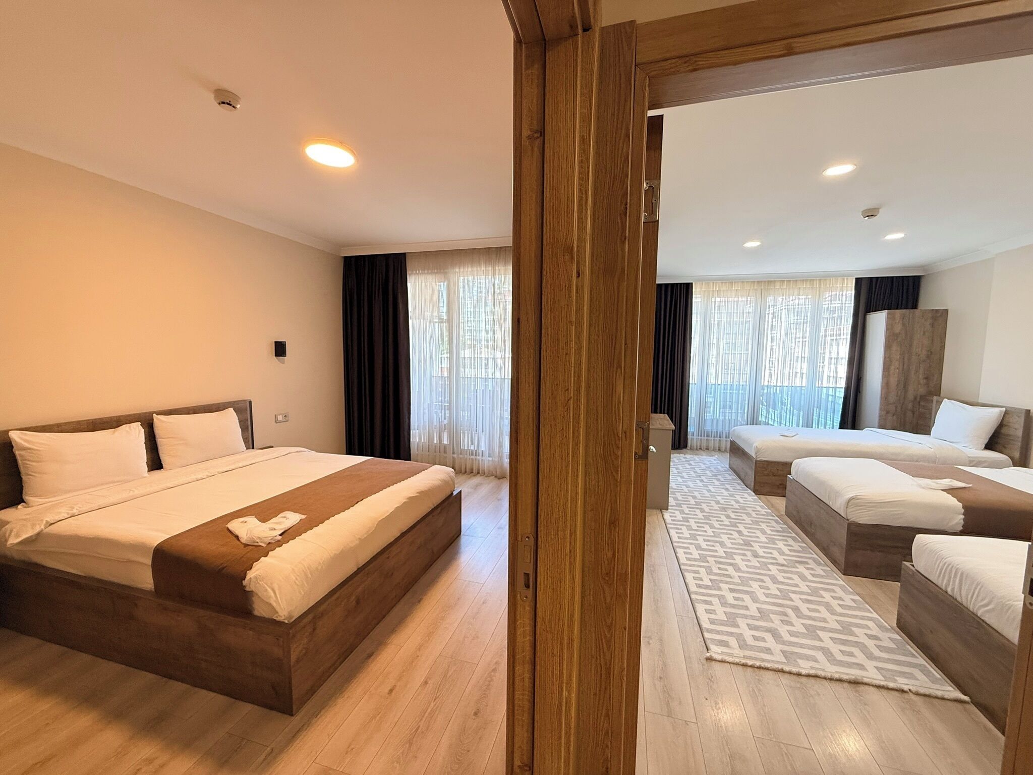Deluxe Apartment, Balcony | Living area