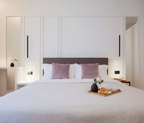 3 bedrooms, desk, WiFi, bed sheets - Maia Flora Taormina Apartments (Taormina)