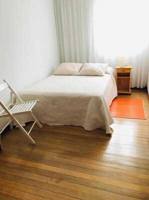 3 chambres, lit de bébé portatif, accès au Wi-Fi (inclus)