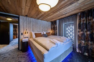 Chalet familiar, 5 habitaciones, no fumadores, vistas a la montaña | 5 dormitorios, sábanas de algodón egipcio, ropa de cama de alta calidad