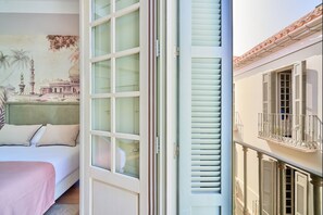 1 bedroom, internet, bed sheets