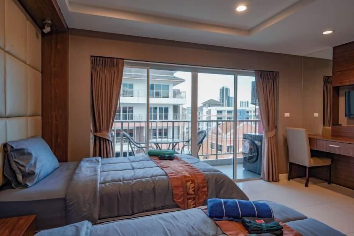 2 kamar tidur, Wi-Fi gratis, dan seprai linen