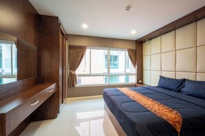 Free WiFi, bed sheets - New Nordic Marcus 3 by Apartwell (Pattaya)