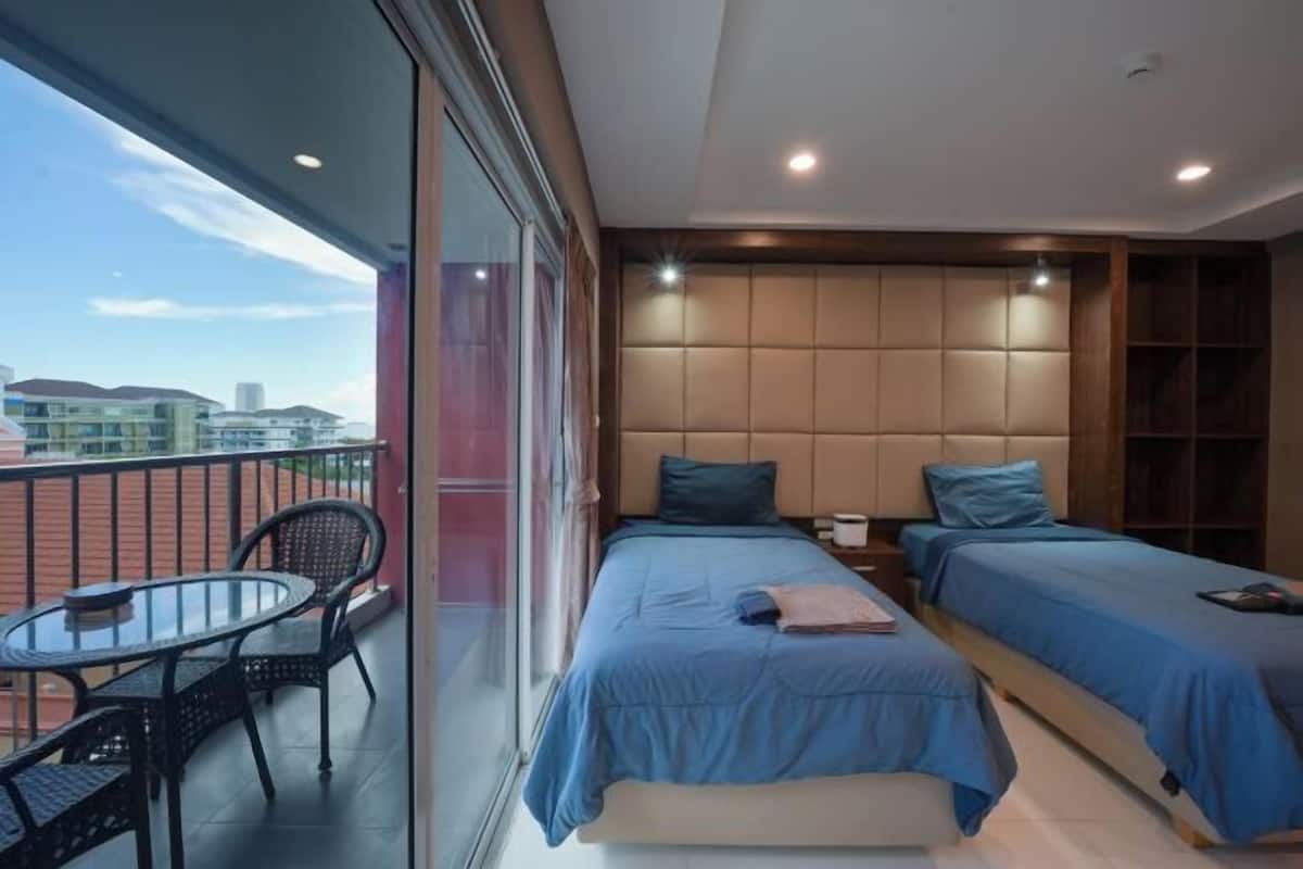 2 kamar tidur, Wi-Fi gratis, dan seprai linen