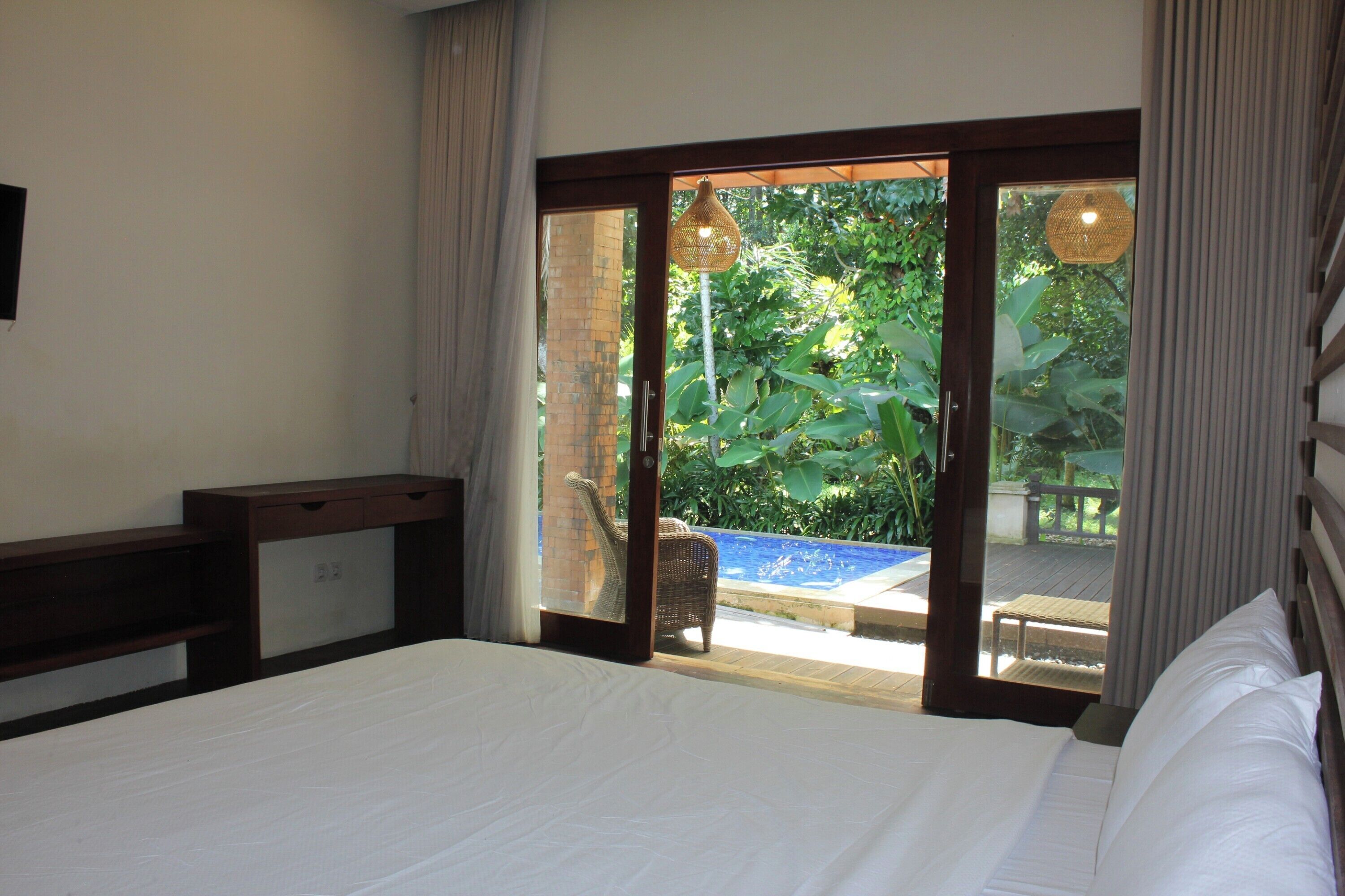 Standard Suite | 1 bedroom, bed sheets