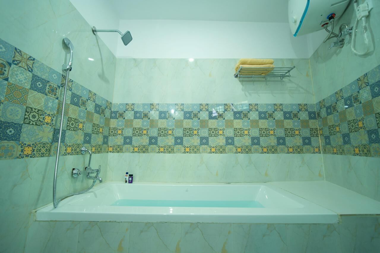 Dusche, Handtücher, Seife, Shampoo