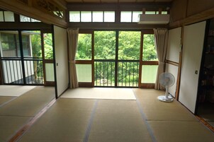 Villa, vistas a la montaña | 3 dormitorios, cortinas opacas, wifi gratis y ropa de cama