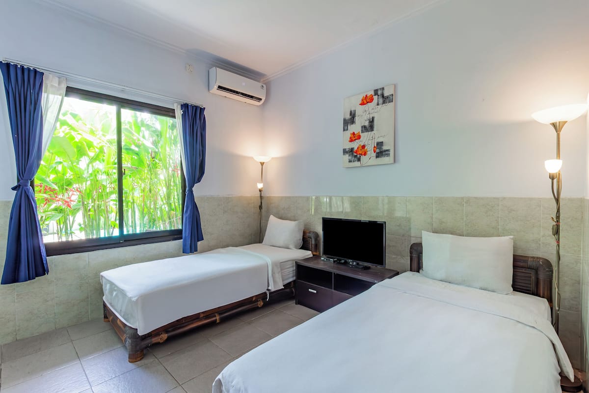 Executive Suite | 1 bedroom, bed sheets