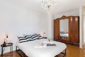 Appartement Familial, 3 chambres, balcon (Casa Serenella Splendid Lake view)