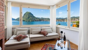 ファミリー アパートメント 3 ベッドルーム バルコニー (Casa Serenella Splendid Lake view) | 内装