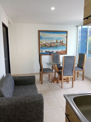 Interior - Arrecifes (Cartagena de Indias)