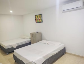 5 habitaciones, wifi gratis y ropa de cama 