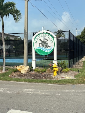 A sign for Loggerhead Cay at 979 East Gulf Dr.