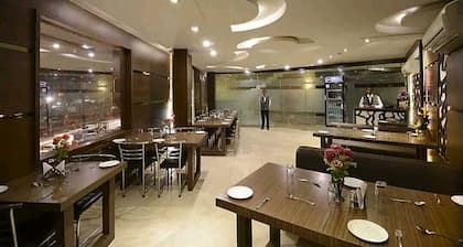 Hotel Mani Ram Palace