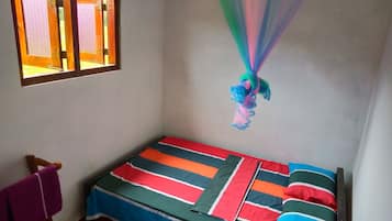 Escritorio, insonorización y wifi gratis