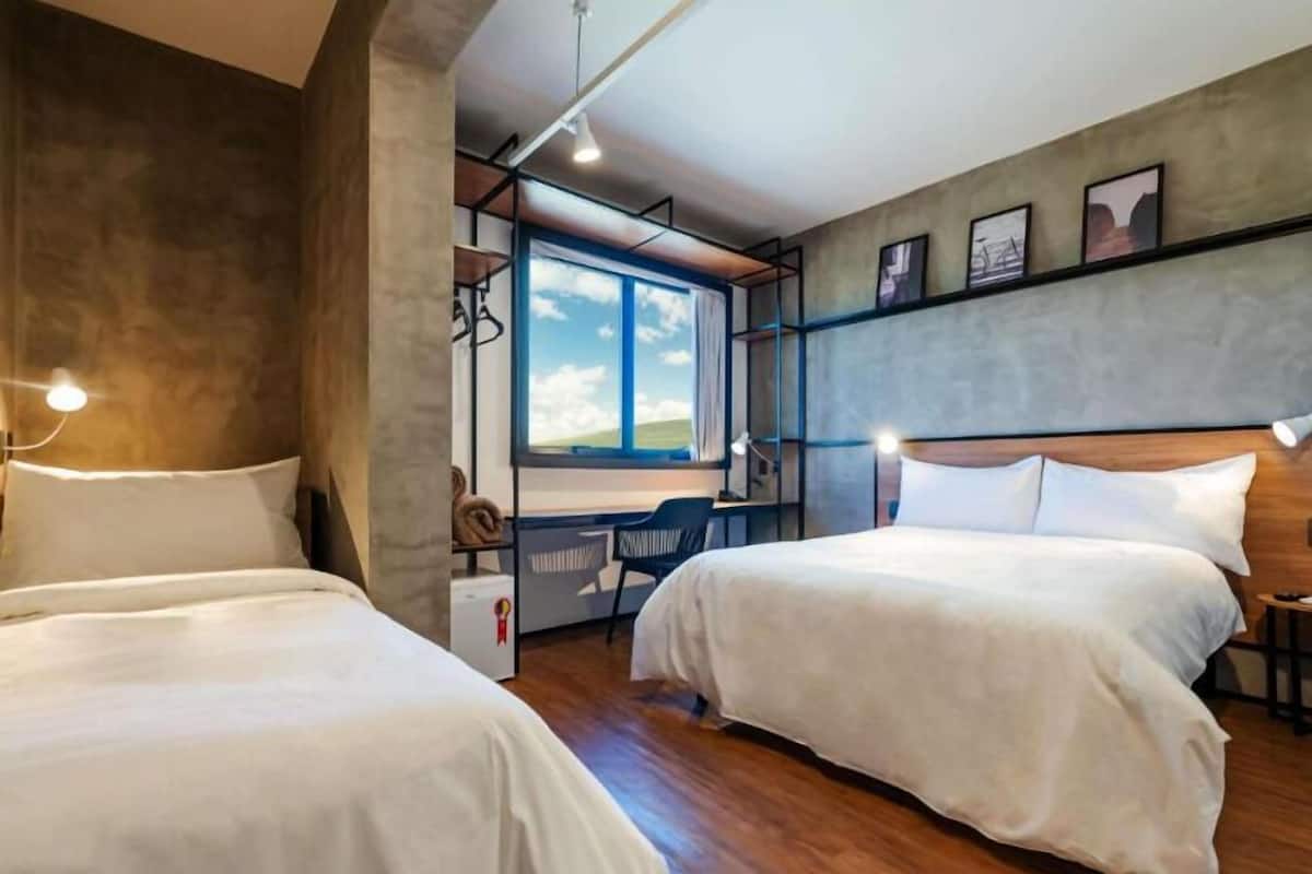 Caja de seguridad en la habitación y sistema de insonorización