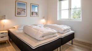 House - 6 Person Holiday Home in Fano (Fano)