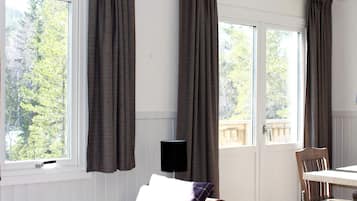 Apartment | 4 bedrooms, individually furnished