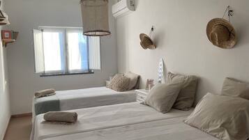 3 Schlafzimmer, Bügeleisen/Bügelbrett, kostenloses WLAN, Bettwäsche