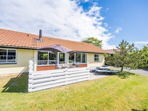 Exterior - 5 Person Holiday Home in Norre Nebel (Norre Nebel)