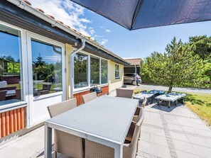 House | Dining