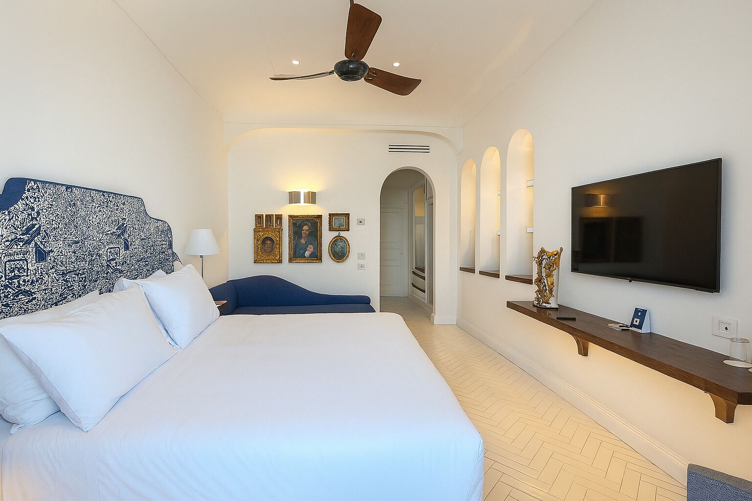 Minibar, in-room safe, desk, blackout curtains