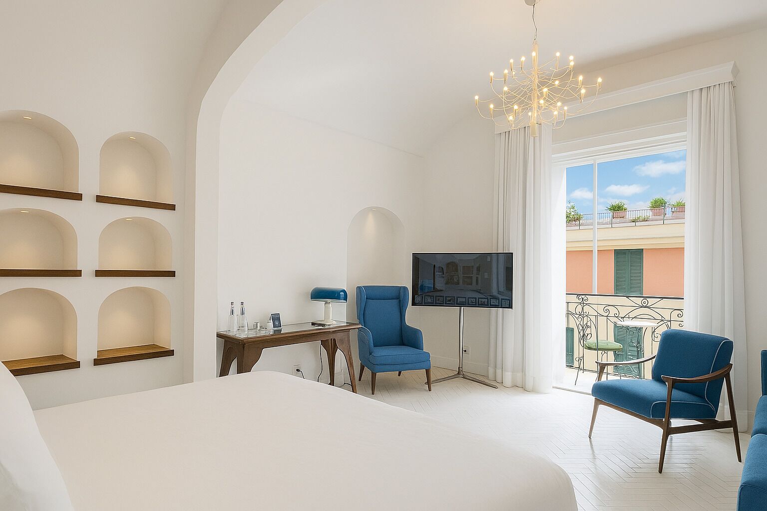 Superior Room, Partial Sea View | Minibar, in-room safe, desk, blackout curtains