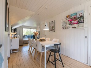 House | Dining