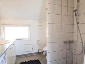 House | Bathroom