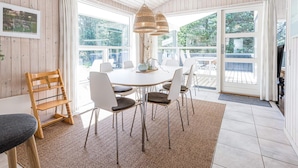 House | Dining - 6 Person Holiday Home in Blavand (Blavand)
