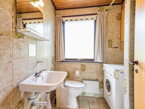Ferienhaus | Badezimmer